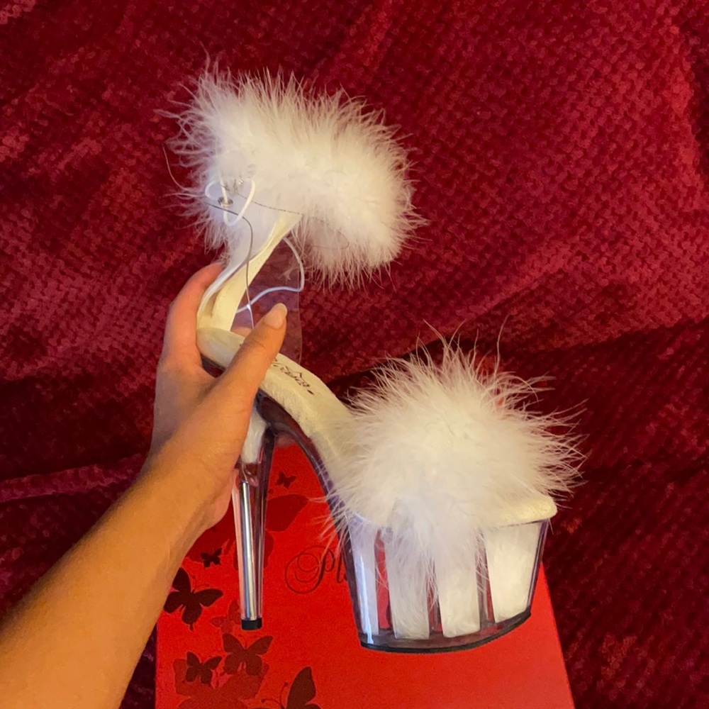 White fluffy Marabou feather Adore Pleasers
